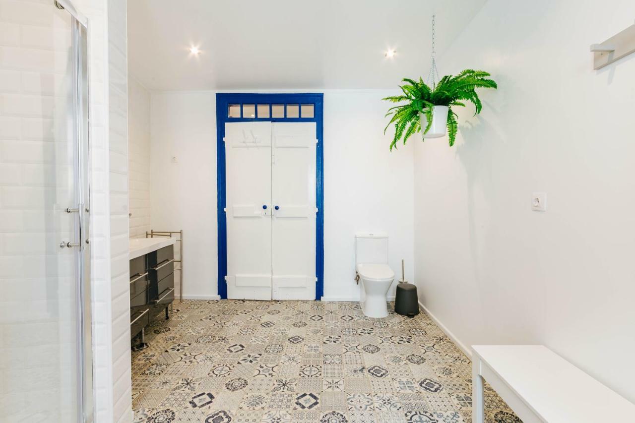 Your Second Home In Chiado Lisbon Luaran gambar